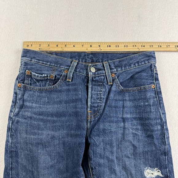 Levis 501‎ Button Fly Women's 26x28 Med Wash Premium - Picture 7 of 10